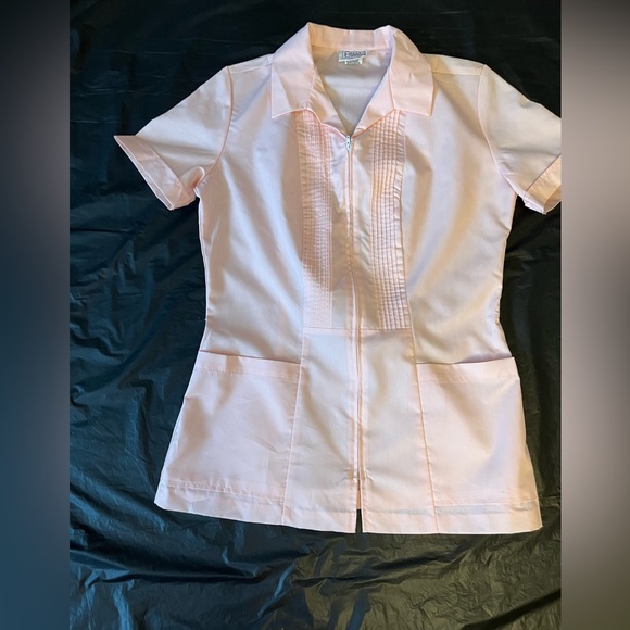 Scrub S/Sleeve top NWOTG/ size 14 - Picture 1 of 8